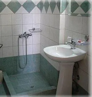 Apartment Constantinos *